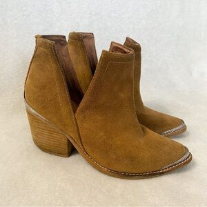 Jeffrey Campbell Cromwell western suede tan cut out heeled boots size 6